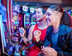 Shan99 အွန်လိုင်း စလော့ APP Myanmar — Mobile Slots Jackpot Win MMK Wave Money KBZPay AYA Pay ဖြင့် ငွေသွင်းထုတ် ၂၄ နာရီ ကစားနိုင်